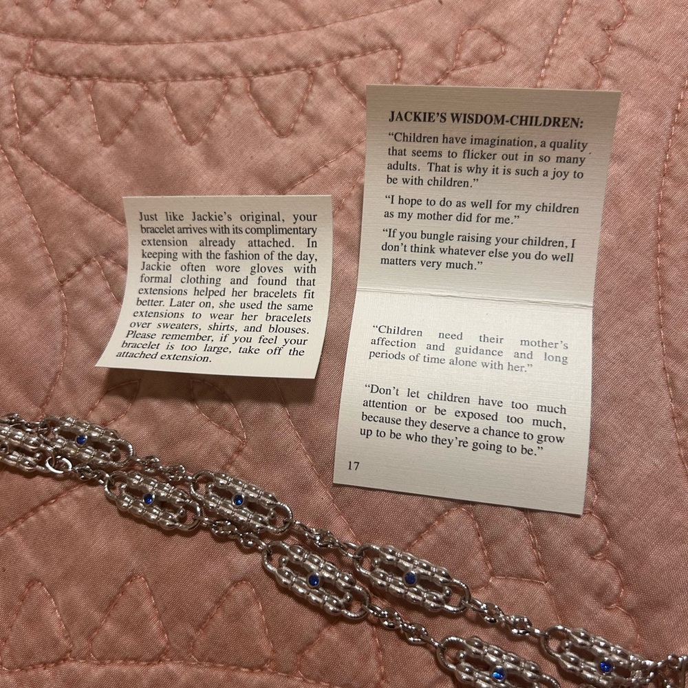 Jackie Kennedy Silver Paperclip Bracelet - Picture 3 of 6